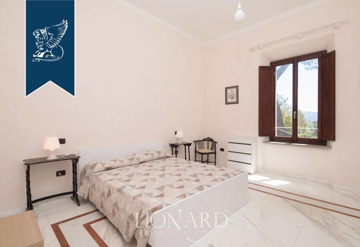 Image No.21-14 Bed Villa for sale