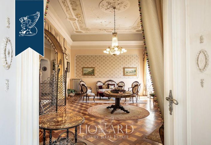 Image No.13-5 Bed Apartment for sale