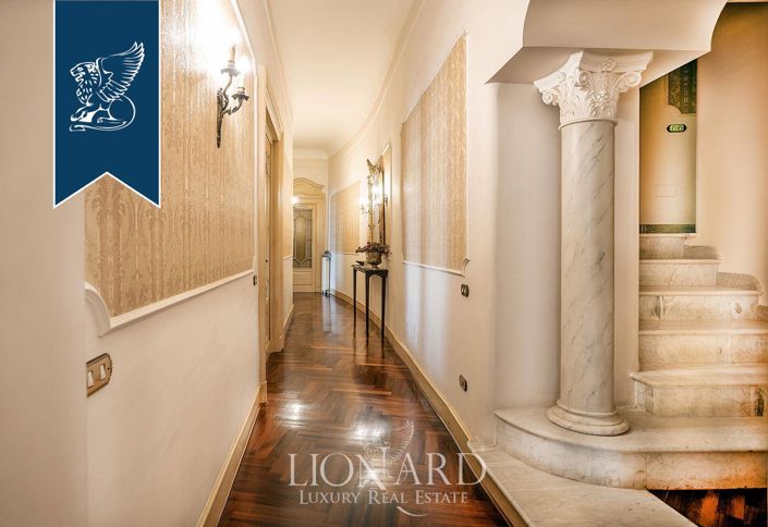 Image No.16-5 Bed Apartment for sale