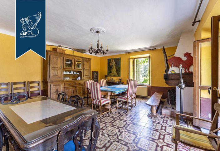 Image No.20-12 Bed Villa for sale