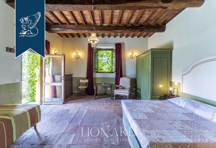 Image No.27-12 Bed Villa for sale