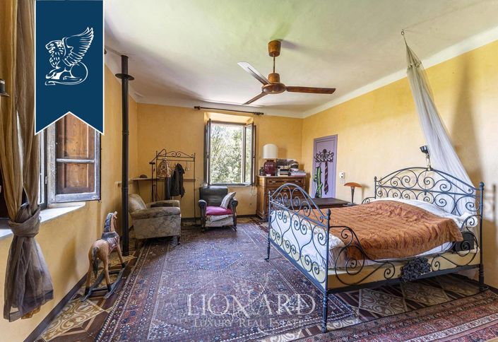 Image No.34-12 Bed Villa for sale