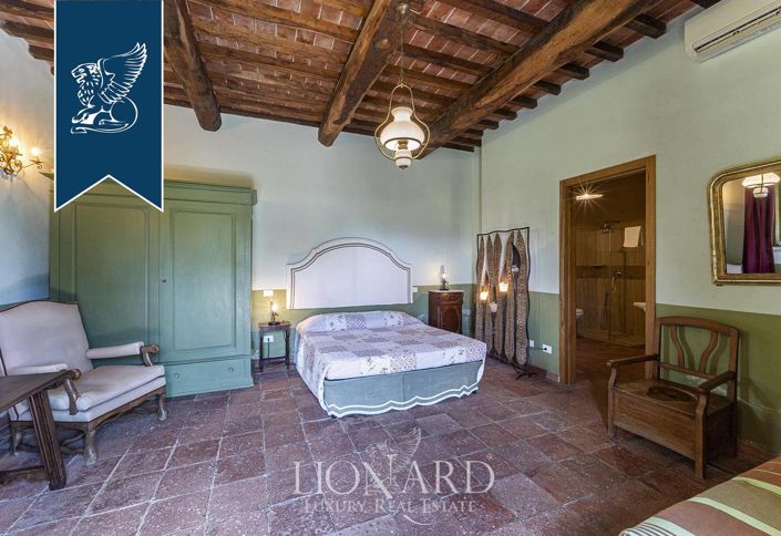 Image No.35-12 Bed Villa for sale