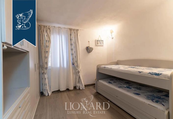 Image No.23-4 Bed Villa for sale