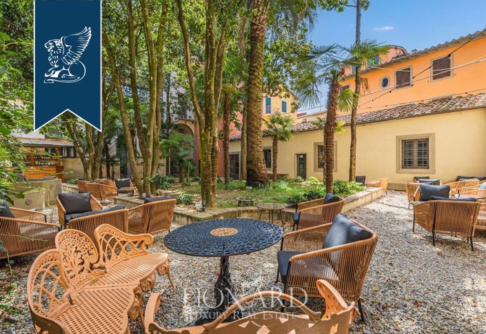 Image No.6-30 Bed Property for sale