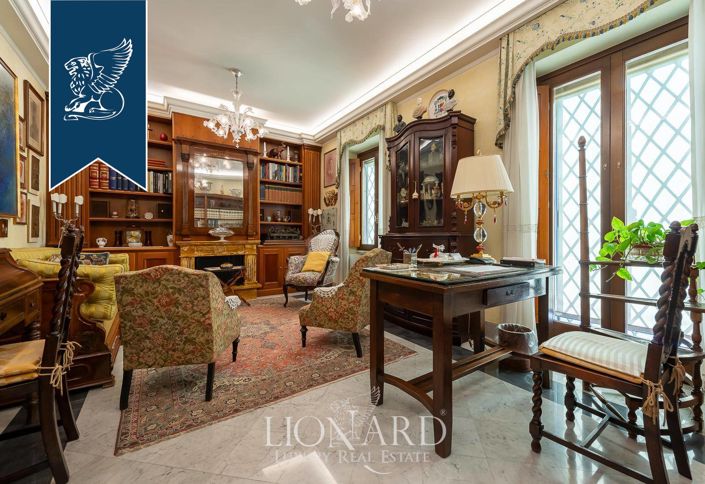 Image No.5-6 Bed Villa for sale