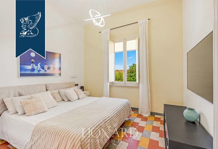 Image No.26-7 Bed Villa for sale