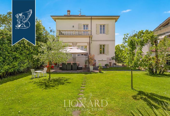 Image No.5-7 Bed Villa for sale
