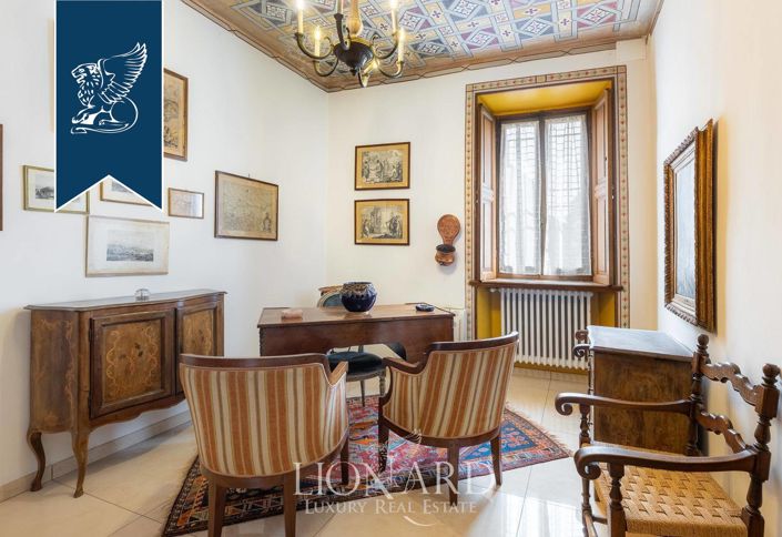 Image No.24-Villa de 10 chambres à vendre à Novara