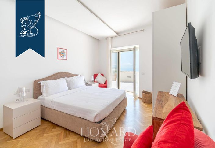 Image No.32-9 Bed Villa for sale