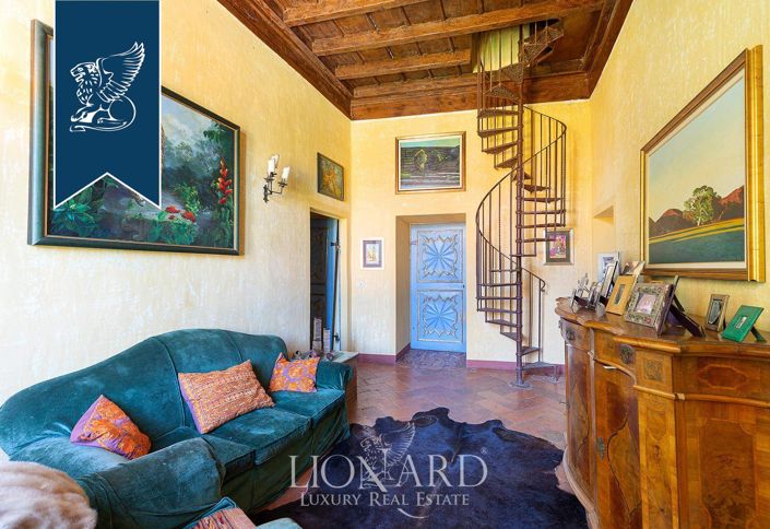 Image No.36-Propriété de 10 chambres à vendre à Novara