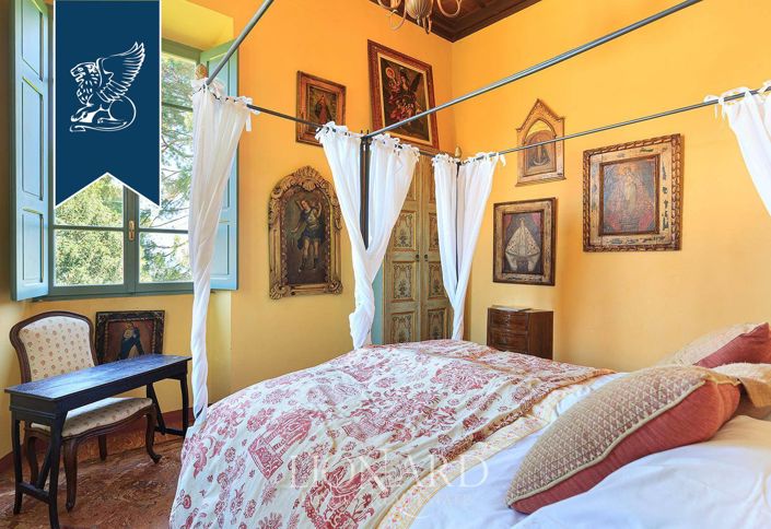 Image No.38-Propriété de 10 chambres à vendre à Novara