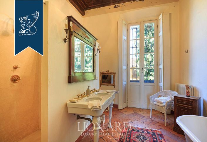 Image No.43-Propriété de 10 chambres à vendre à Novara