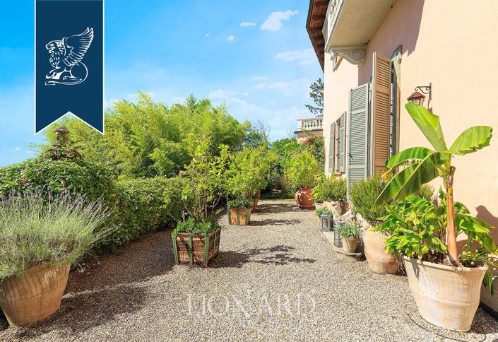 Image No.9-Propriété de 10 chambres à vendre à Novara