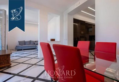 614838