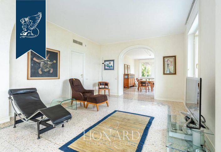 Image No.19-4 Bed Villa for sale