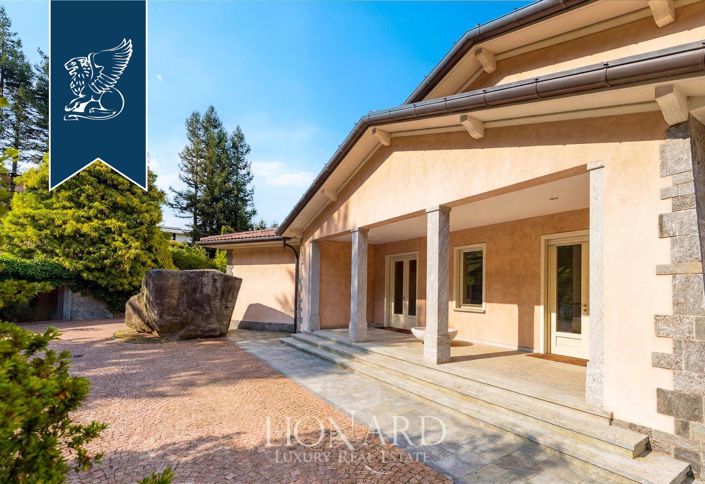 Image No.7-4 Bed Villa for sale