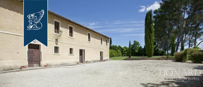 Image No.33-Villa de 18 chambres à vendre à Perugia
