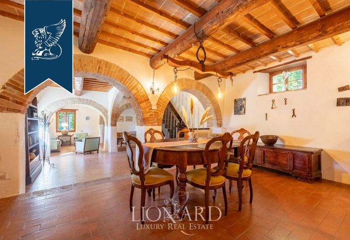 Image No.24-18 Bed Villa for sale