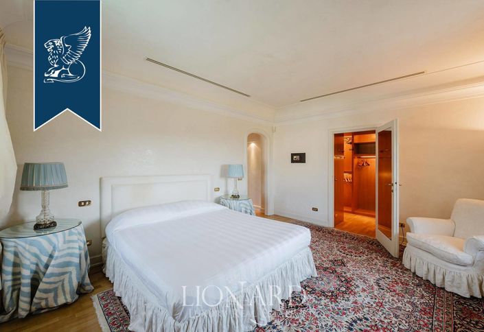Image No.18-5 Bed Villa for sale