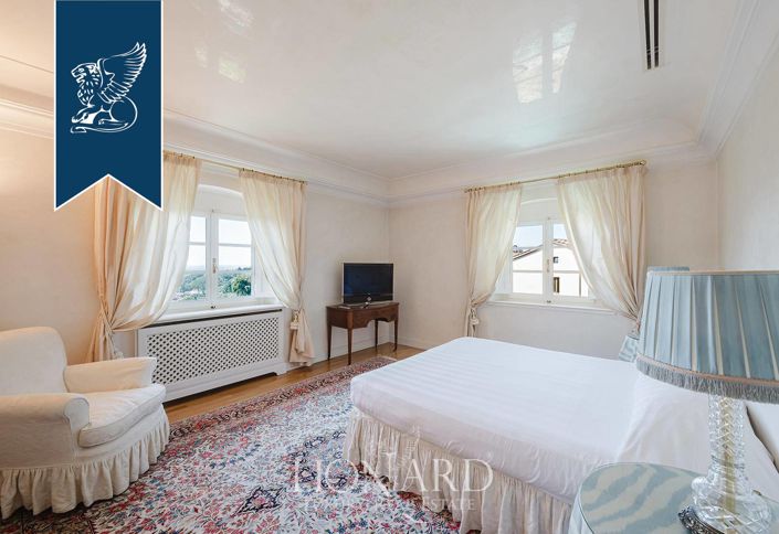 Image No.19-5 Bed Villa for sale