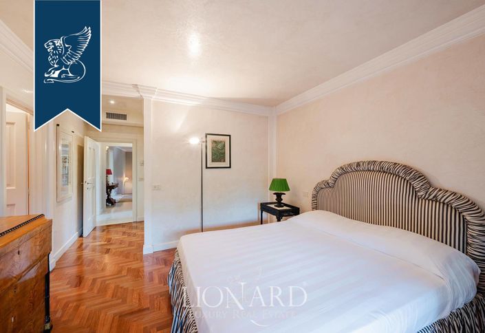 Image No.22-5 Bed Villa for sale