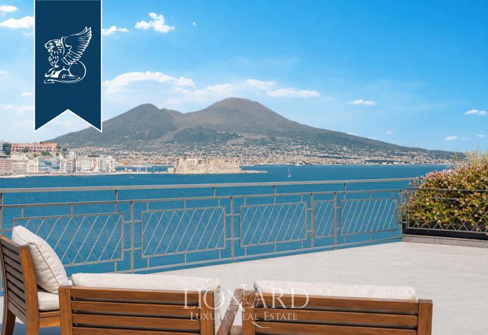 Image No.3-Appartement de 6 chambres à vendre à Naples