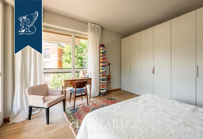 Image No.21-4 Bed Apartment for sale