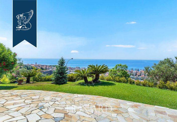 Image No.2-Villa de 5 chambres à vendre à Bordighera