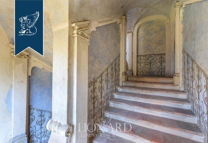 Image No.11-5 Bed Villa for sale