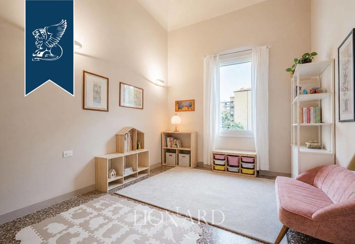 Image No.14-5 Bed Apartment for sale