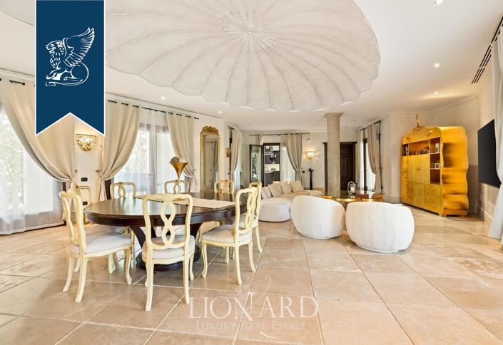 Image No.18-6 Bed Villa for sale