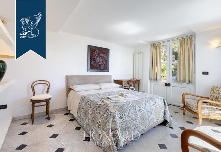 Image No.29-8 Bed Villa for sale