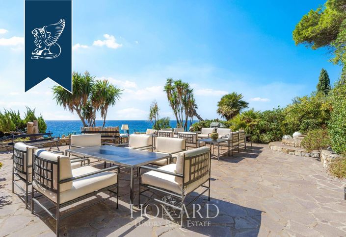 Image No.4-8 Bed Villa for sale