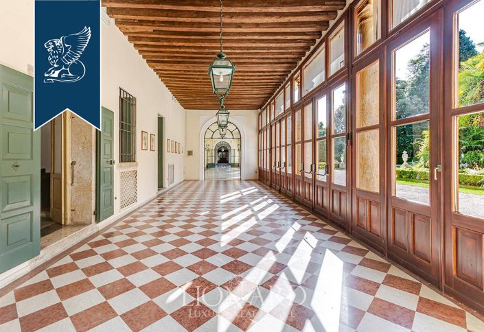 Image No.19-Villa de 47 chambres à vendre à Bassano del Grappa