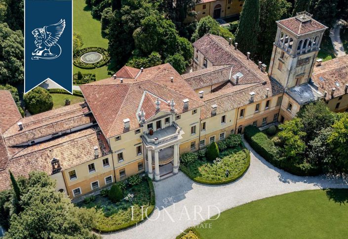 Image No.3-Villa de 47 chambres à vendre à Bassano del Grappa
