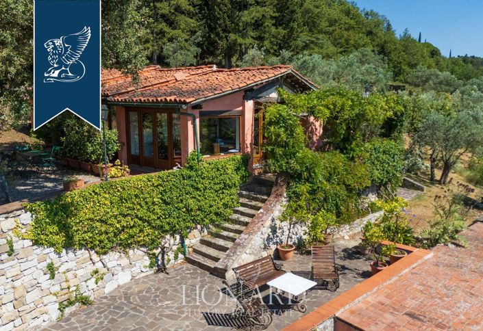 Image No.3-7 Bed Villa for sale