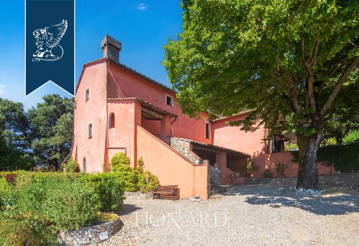 Image No.7-7 Bed Villa for sale