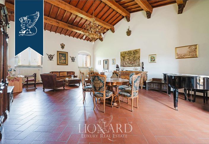Image No.16-7 Bed Villa for sale