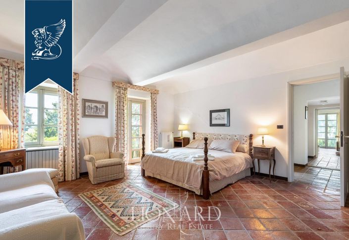 Image No.24-8 Bed Villa for sale