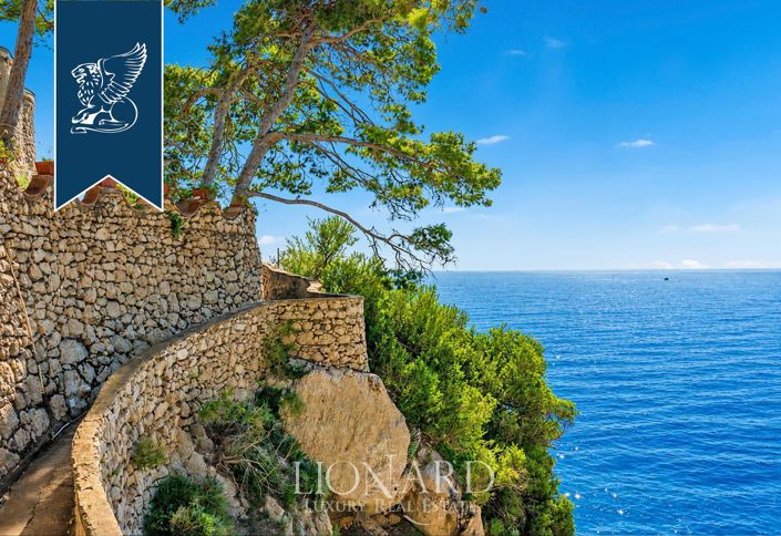 Image No.2-2 Bed Villa for sale