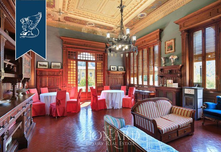 Image No.23-12 Bed Villa for sale