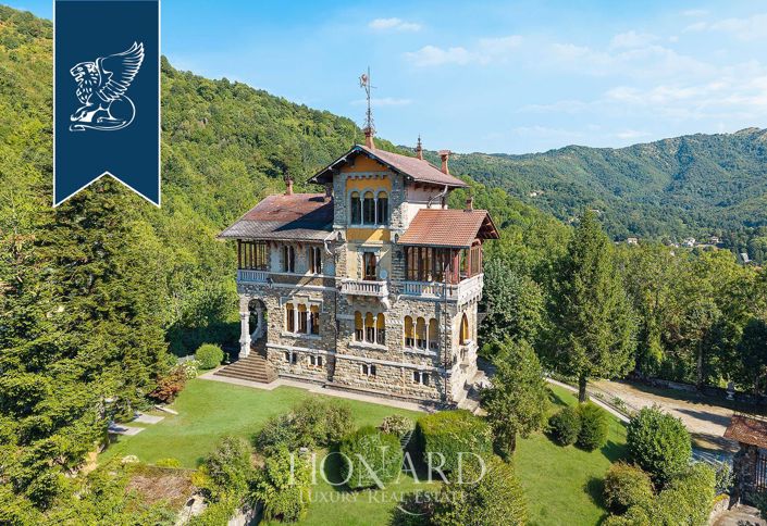 Image No.5-12 Bed Villa for sale