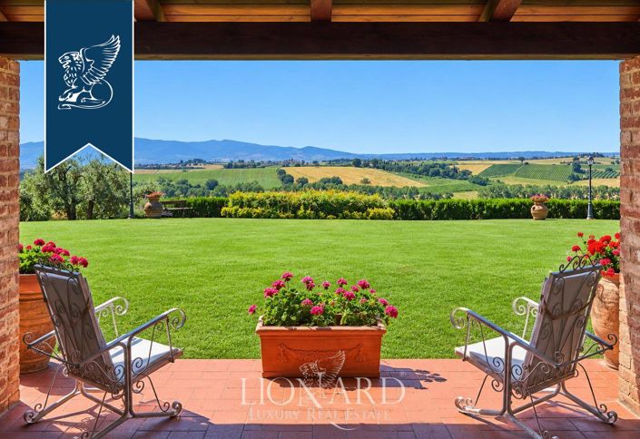 Image No.22-8 Bed Villa for sale
