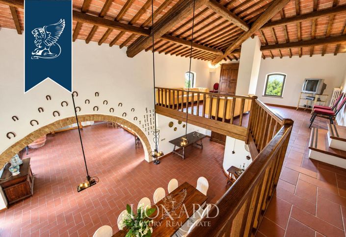 Image No.33-8 Bed Villa for sale