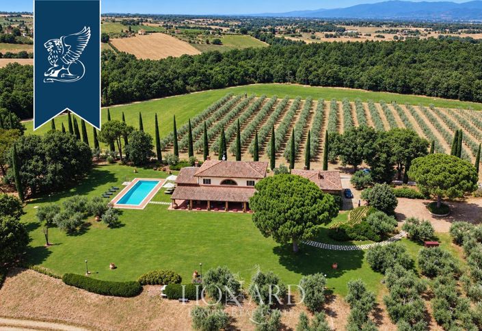 Image No.7-8 Bed Villa for sale