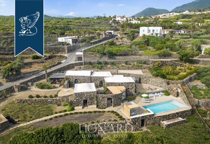 Image No.4-Villa de 5 chambres à vendre à Pantelleria