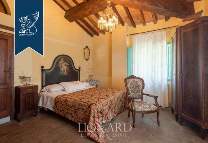 Image No.22-5 Bed Country House for sale