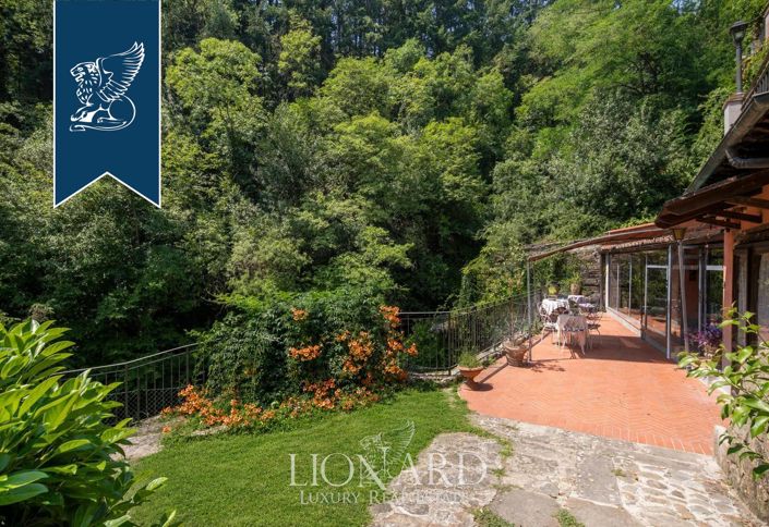 Image No.8-5 Bed Country House for sale