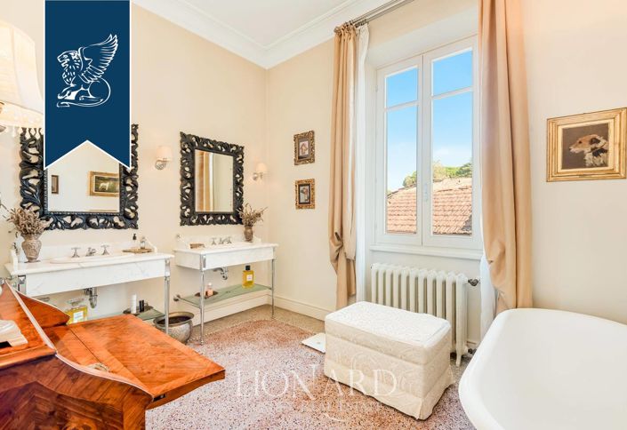 Image No.21-3 Bed Villa for sale